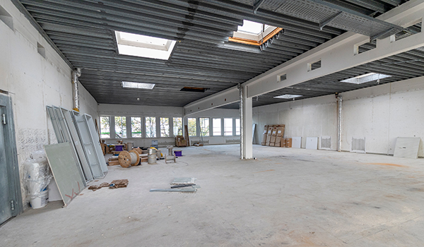Büroausbau: Bauleitung & Bauabnahme Großer Raum im Bauzustand