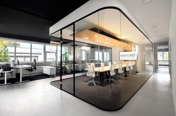 Büroeinrichtung Konferenzraum