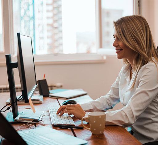 Arbeitsplatzeinrichtung im Homeoffice