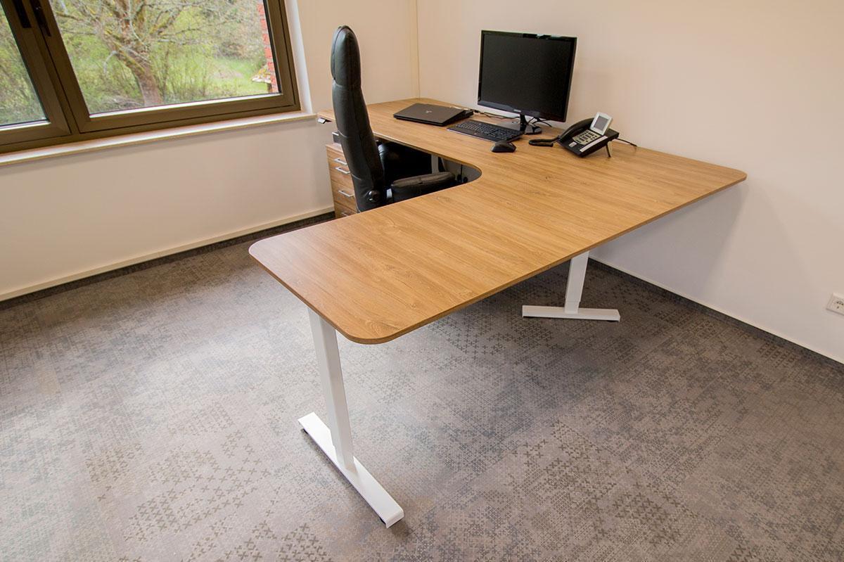 securatek GmbH & Co. KG - Möbelierung – coneon